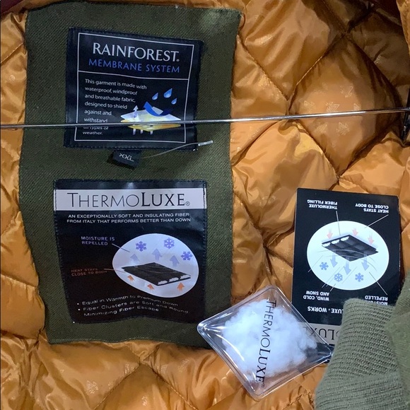 NWT Rainforest winter jacket w/hood lots pockets - Picture 9 of 16
